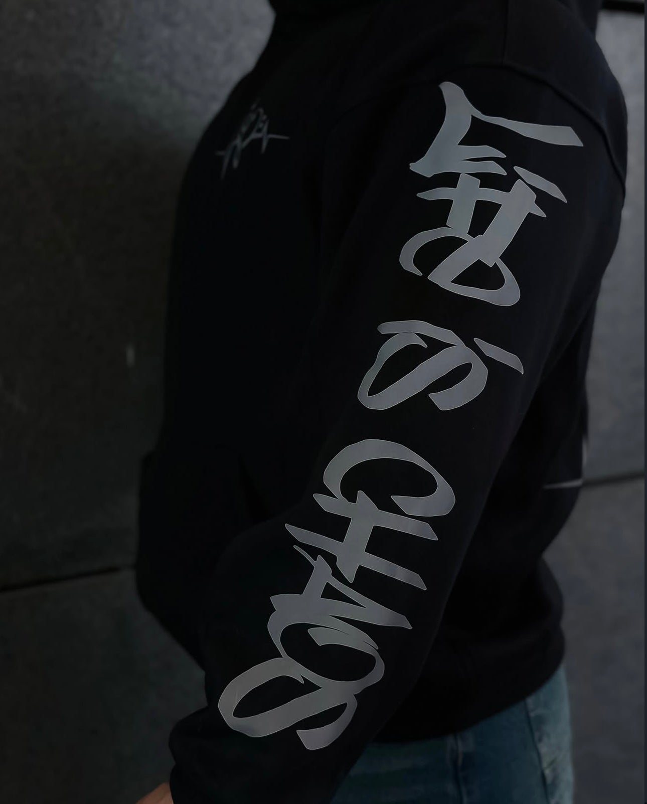 Hoodie Edición Caos
