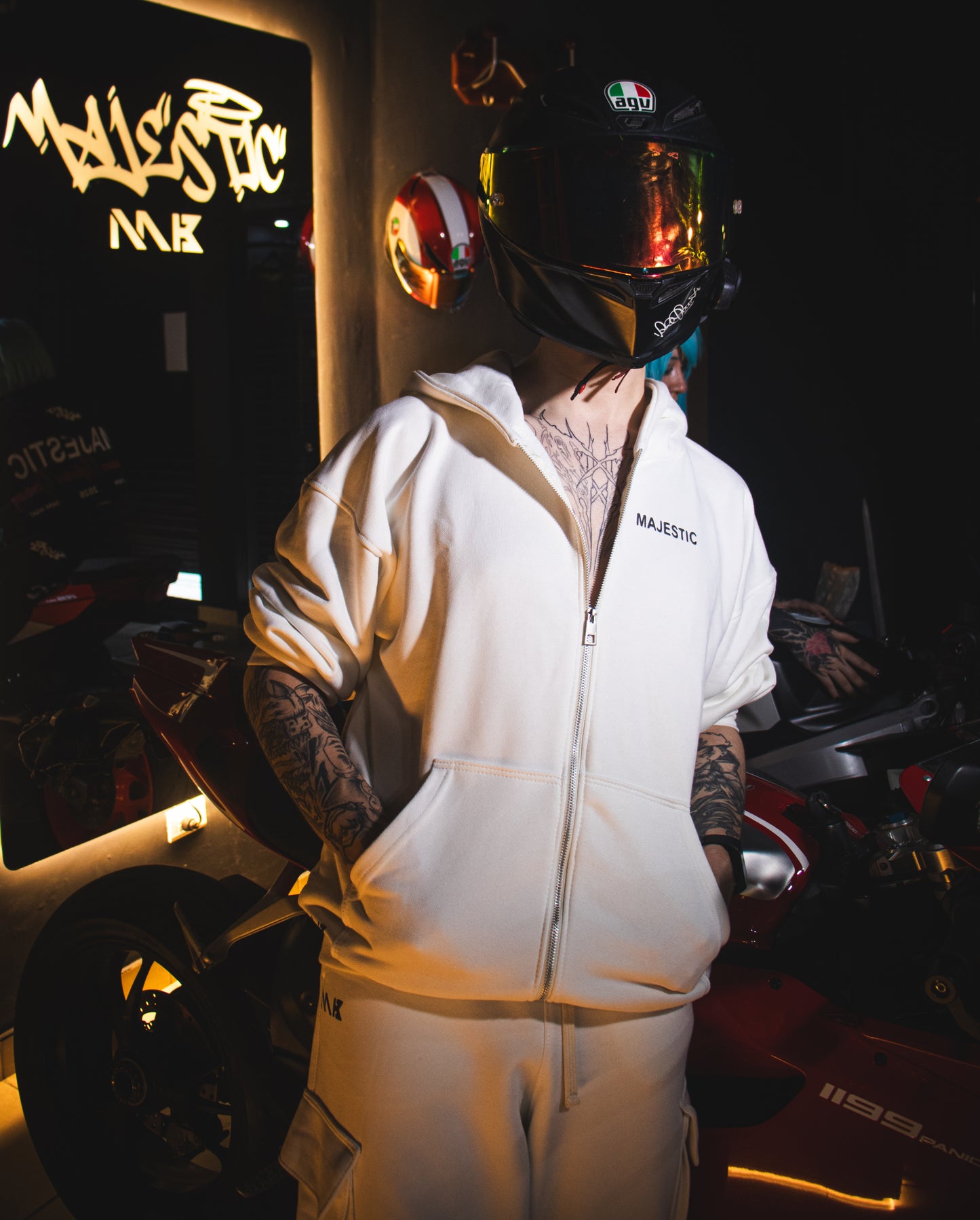 Hoodie Edición Majestic Legacy