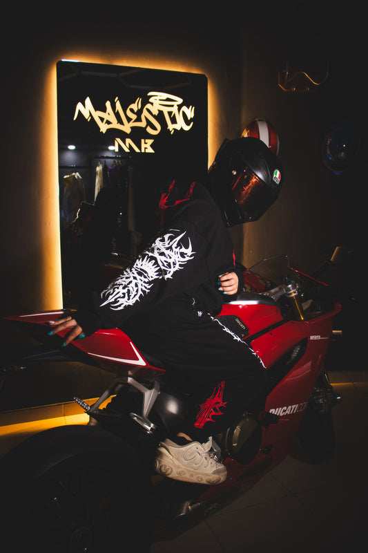 Hoodie Edición Majestic Berserker